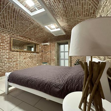 2Х Кім-Й Loft На Площі Філармонії By Willox Apartment Chernivtsi Ngoại thất bức ảnh